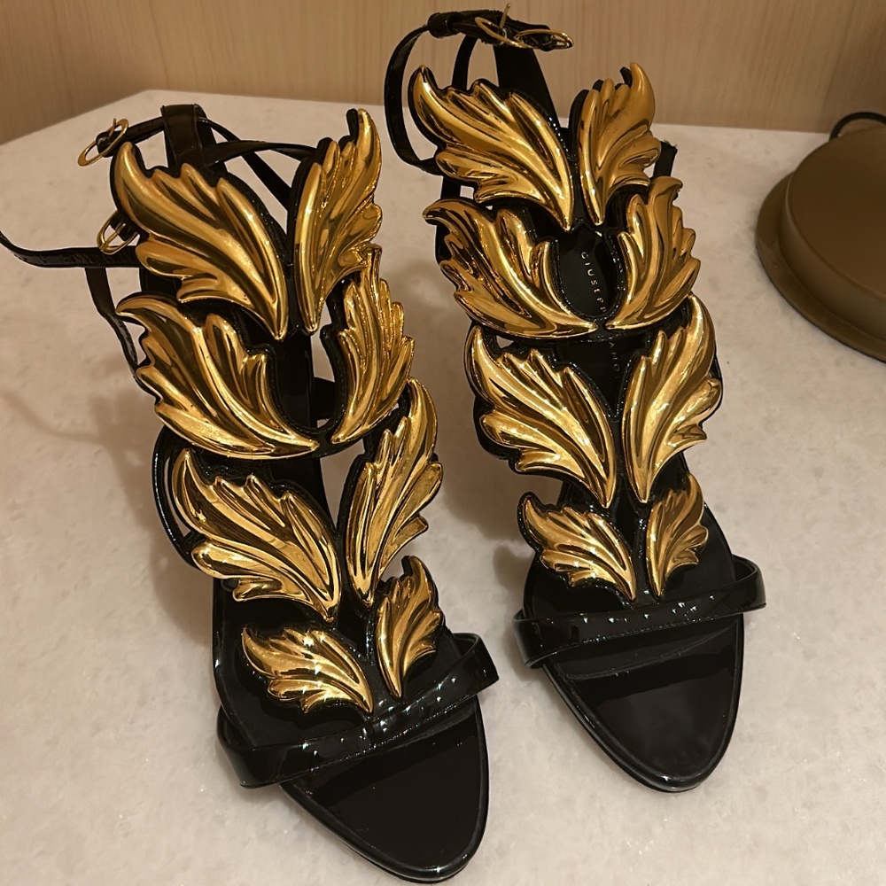 Guiseppe zanotti cruel summer heels